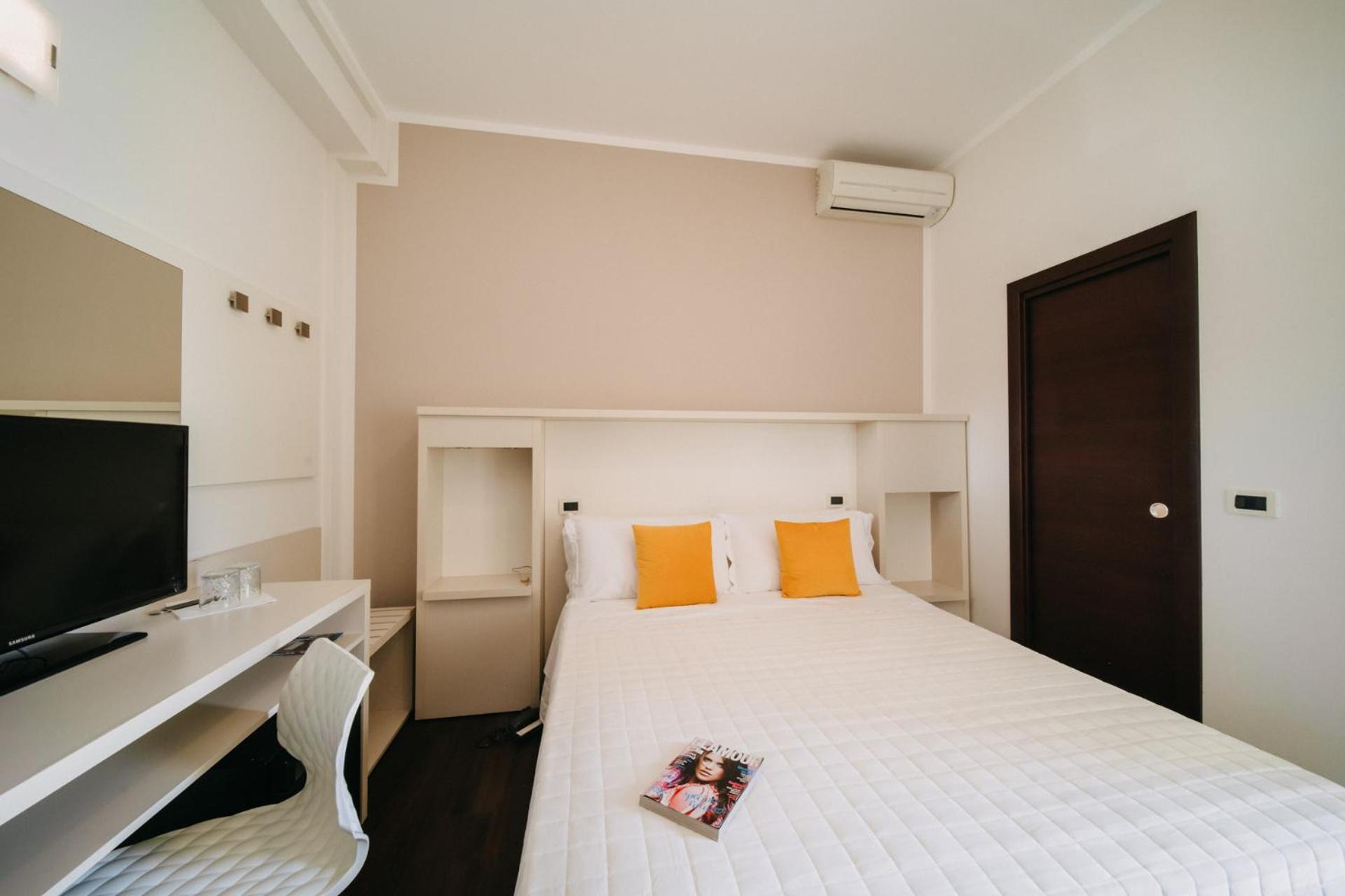 Hotel Lalla Beauty & Relax Cesenatico Dış mekan fotoğraf